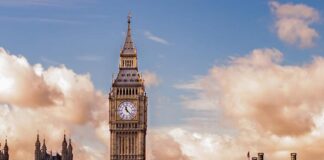 FoxMandal Little to open in London