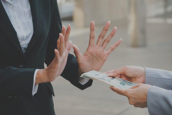 Law firm employees not entitled to gratuity payments gratuity payments