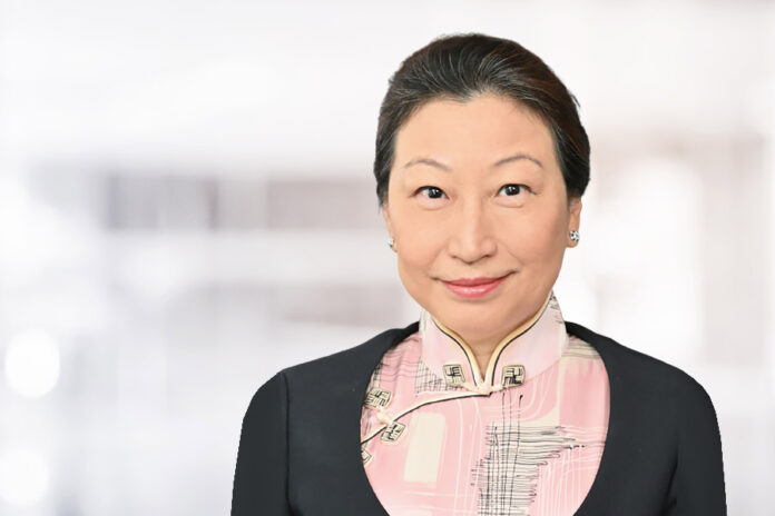 香港律政司司长仲裁调整与双赢,郑若 香港律政司司长仲裁调整与双赢,郑若