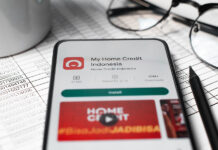 西村とクリフォードチャンスが、Home Credit