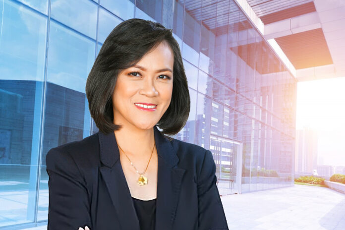 Maria-Sagrado Makarim & Taira S