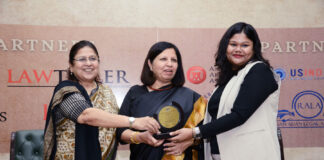 From left: Retired Justice Dr Sangita Dhingra Sehgal and Justice Rekha Palli, of Delhi High Court, present the award to Manokamana, IBLJ associate editor.
