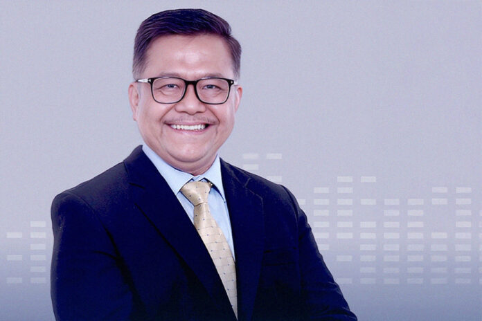 Bagus Enrico Hires Ujang Suhirta